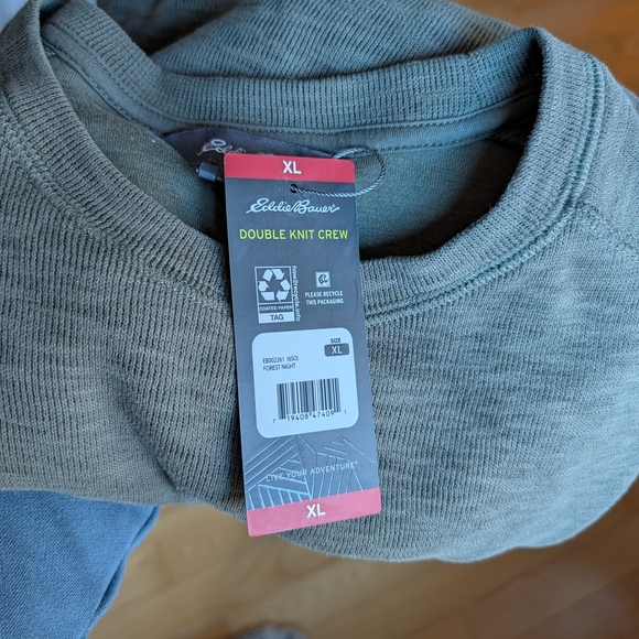 Eddie Bauer Men's Green Double Knit Crewneck Sweater - Picture 4 of 4